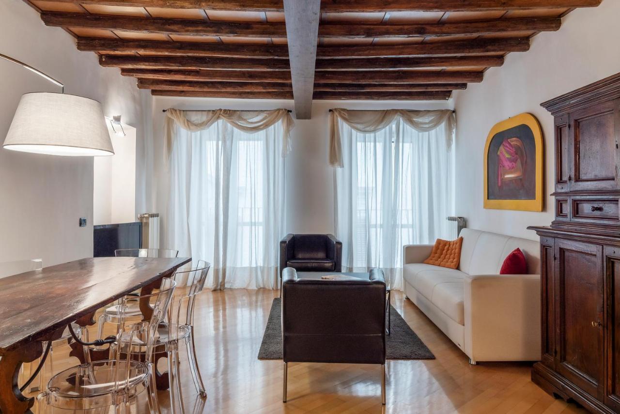 Pantheon View Apartment Rome Buitenkant foto