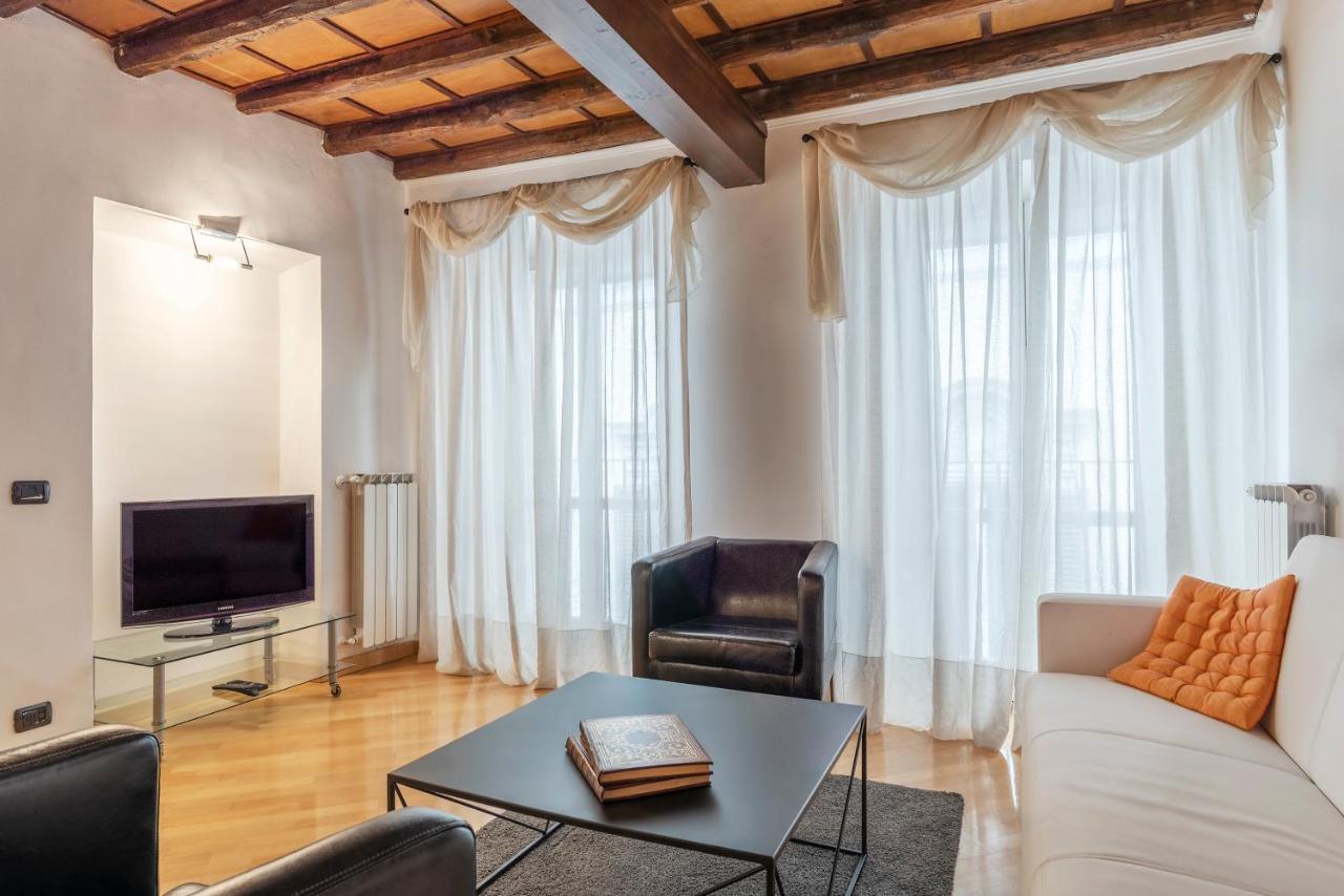 Pantheon View Apartment Rome Buitenkant foto