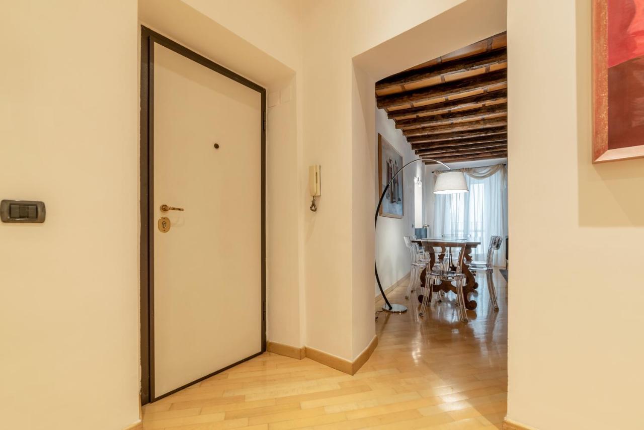 Pantheon View Apartment Rome Buitenkant foto